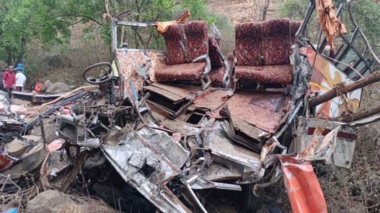 Bus Accident in Lonavala, Maharashtra: Death Toll Rises to 13