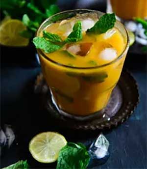 Mango and Mint Iced Tea