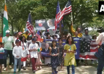 Indian-Americans celebrating unity and welcoming PM Modi during the rally in Washington.